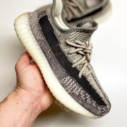 Yeezy 350 Zyon Size 5.5 for Sale in Hartford CT OfferUp
