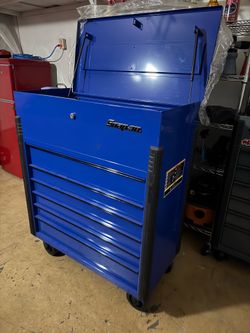 Snap on roll Cart