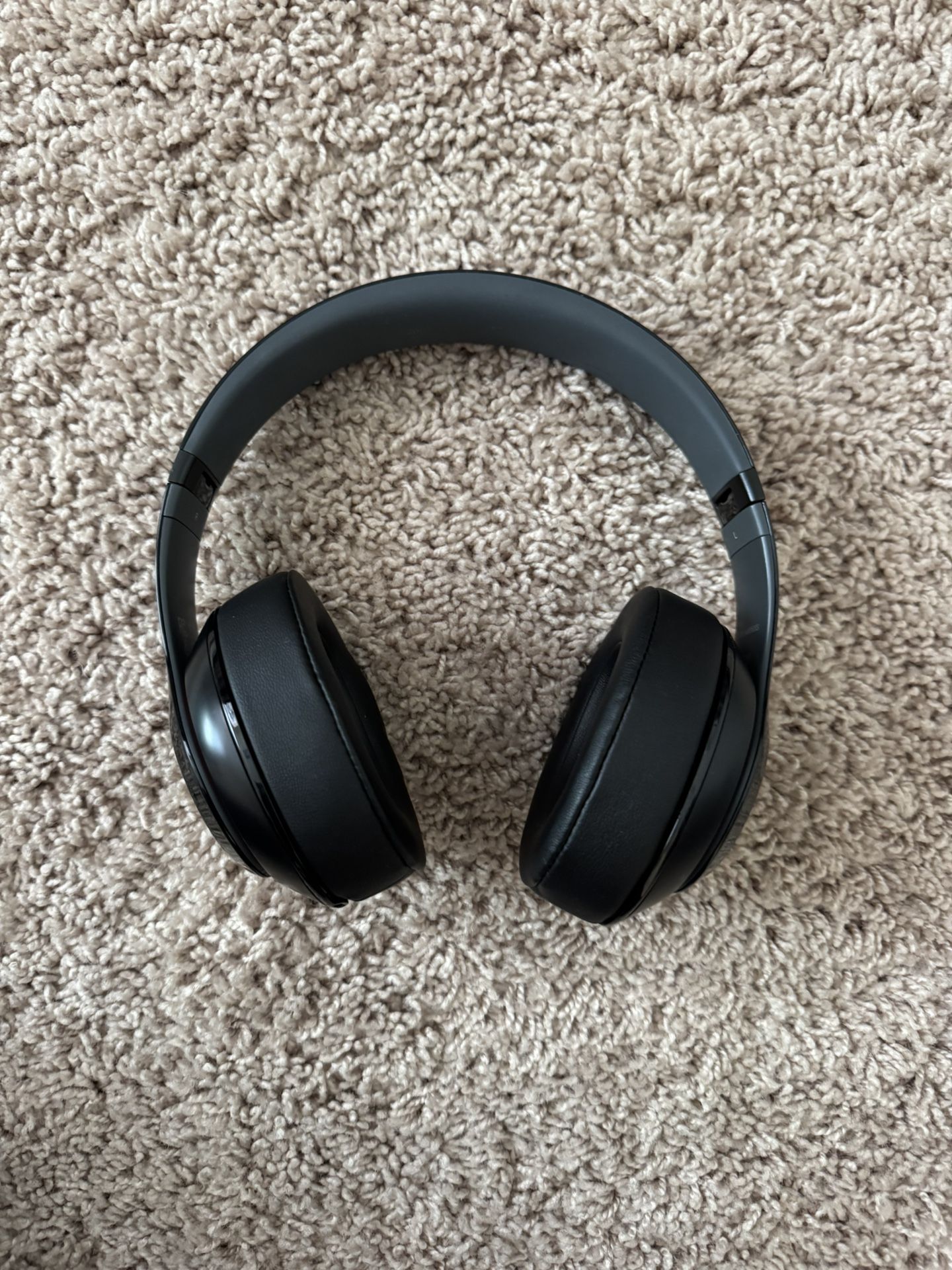 Beats Wireless Headphones 