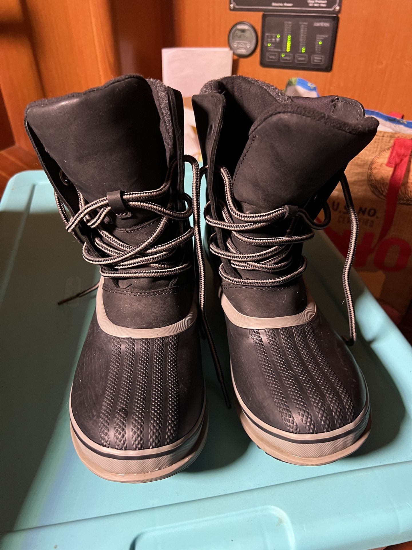Sorrel Snow Boots