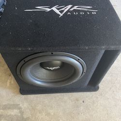 Skar 15” In Box W/ Amp