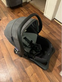 Baby car seat