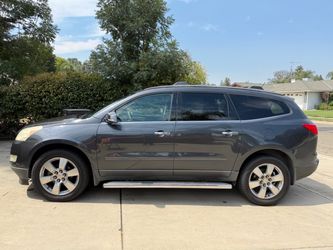 2012 Chevrolet Traverse LT