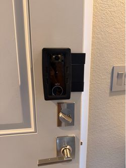 Arlo Video Doorbell Wire-Free with Door Mount