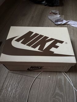 Jordan 1 Retro Low Travis Scott Velvet Brown
