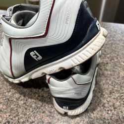 Golf, Shoes, FootJoy, size 13 wide, spikeless, super comfortable, $49