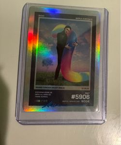 SIGNED Beeple Everydays PRE-ALPHA/100 Hologram #5906 SQUIGS X NODE Trading Card