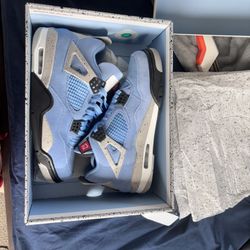 Trade For Ps5! UNC blue Jordan Retro 4 Size 10