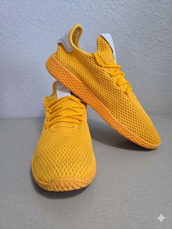 Adidas Pharrell Williams Size 10.5