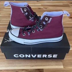 Burgundy High top Converse 