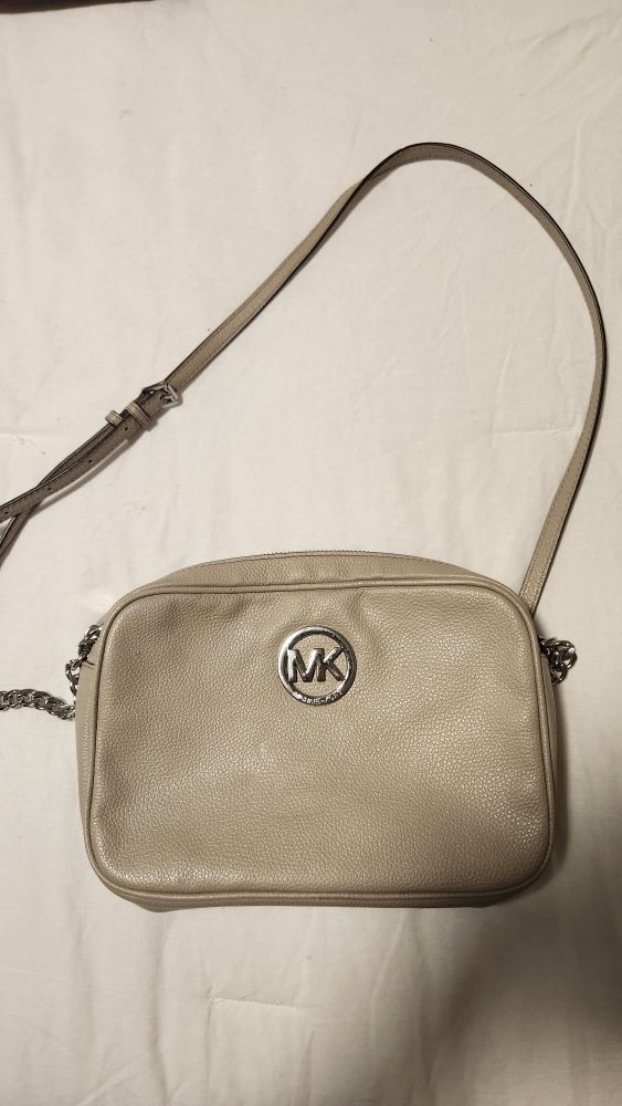 Micheal KORS gray/beige Small Purse