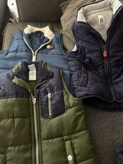 4T Boy Vests