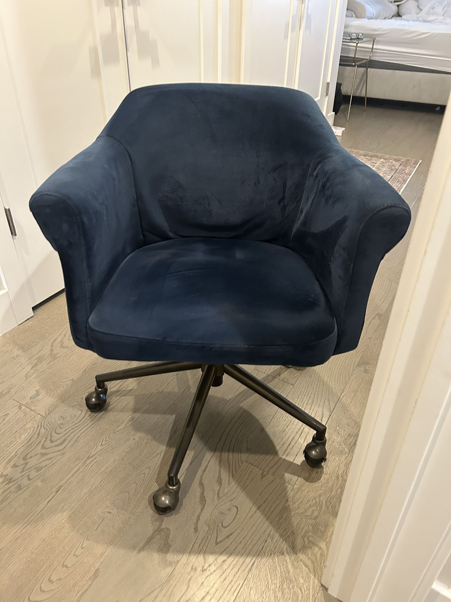Beautiful Blue Velvet Desk Chair