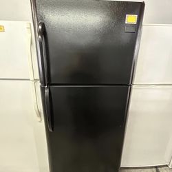 Frigidaire Refrigerator 