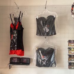 Lingerie & Corsets 