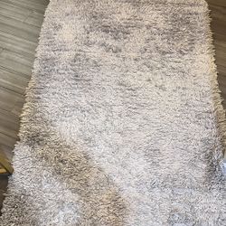 Gray Used Shaggy Rug