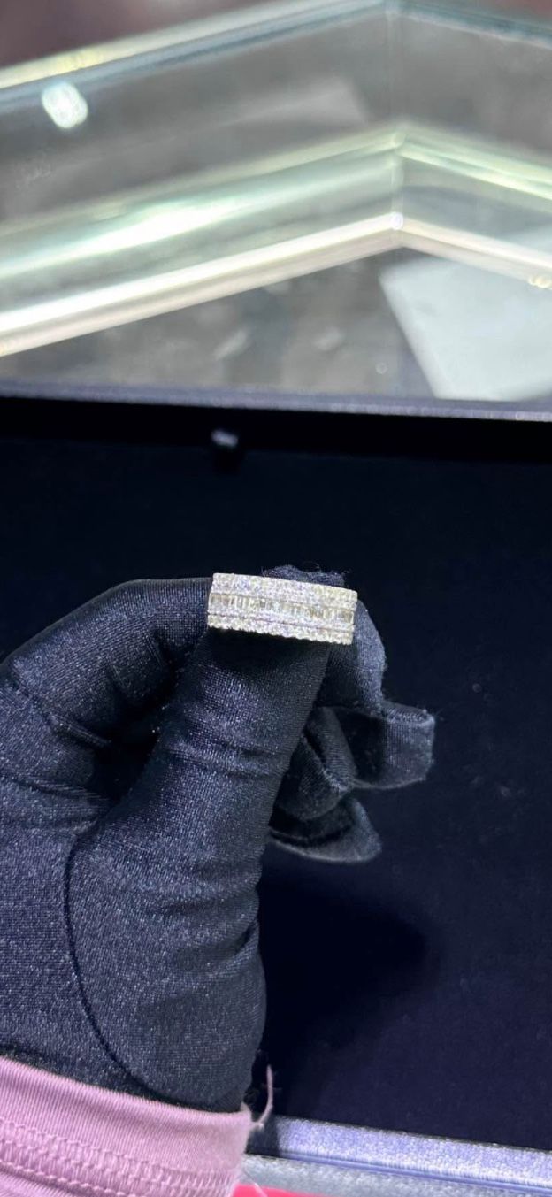 10k Gold Diamond Band