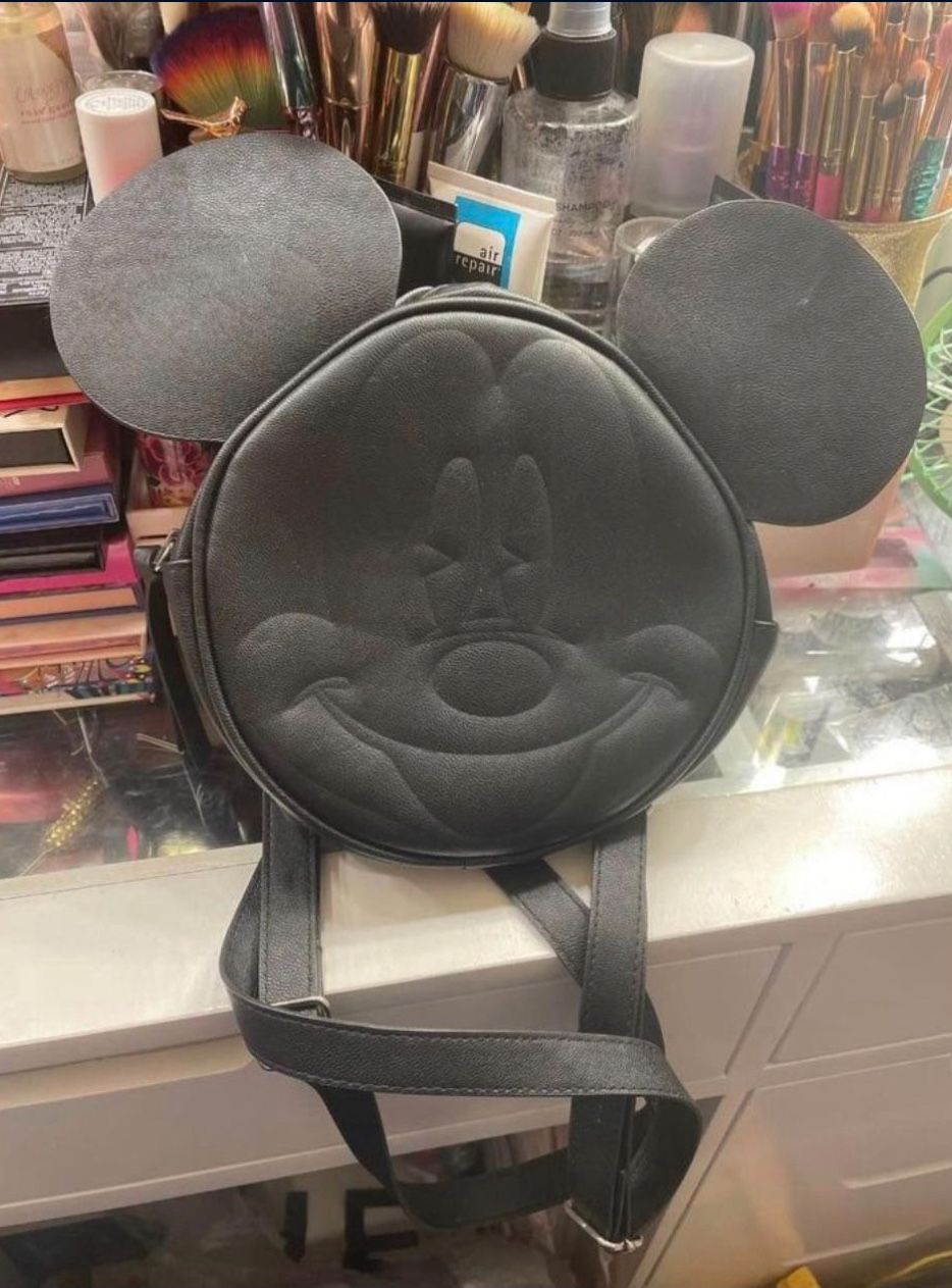 Mickey Good Size Back - Pack Really Cute 🥰 New