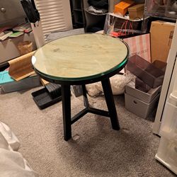 Round Metal & Wood End/Side Table