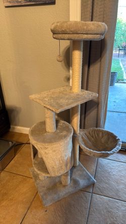 Cat tree house