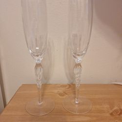 Lenox Monroe Champagne Flutes Gold Trimmed Wedding  Toasting Glasses