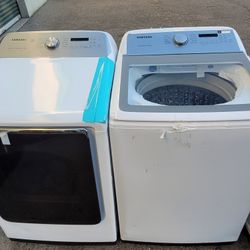New Samsung Large Capacity Top Load Washer And Gas Or Electric Dryer Set 