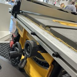 Dewalt Table Saw