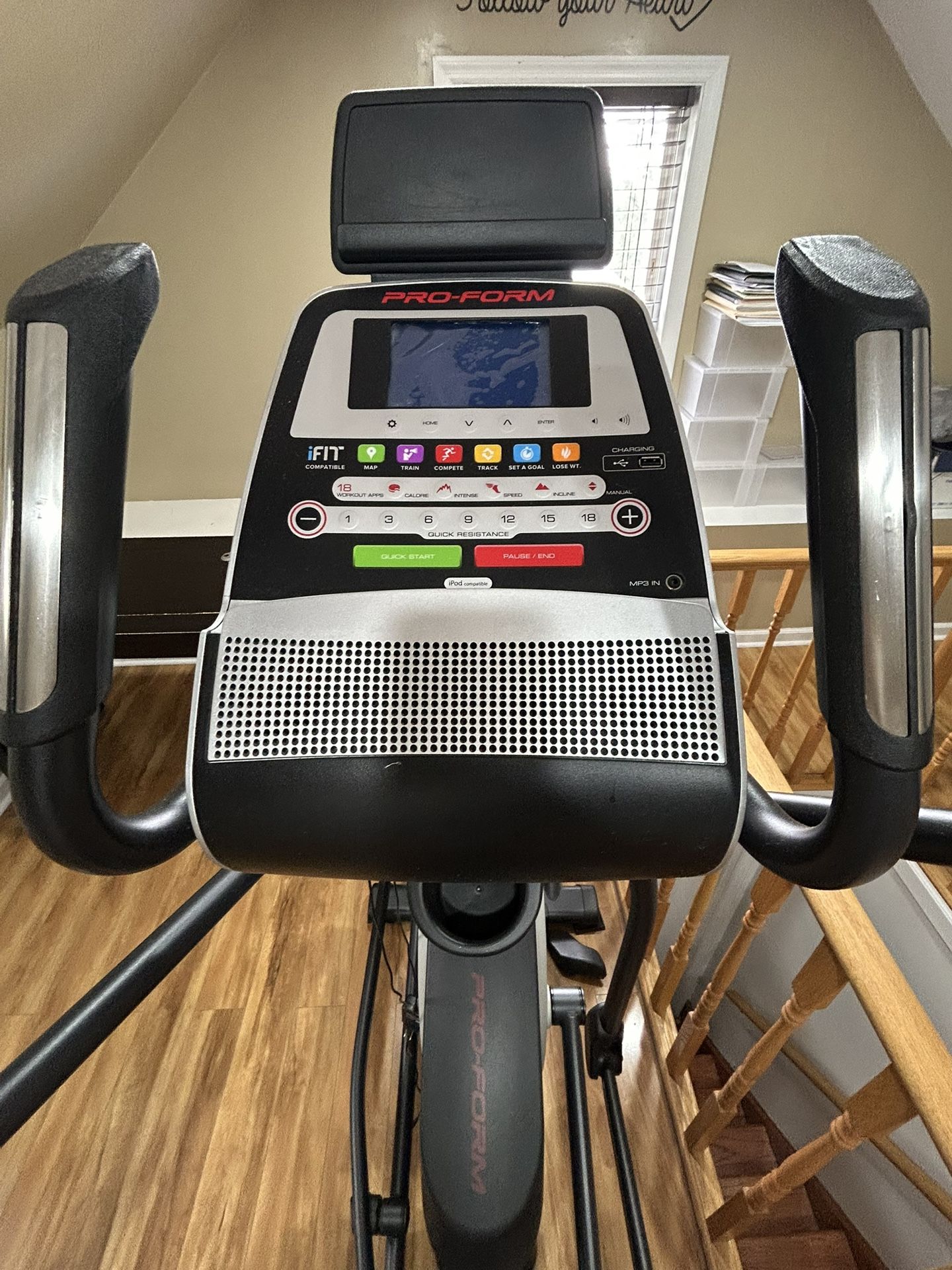 Elliptical Pro form Endurance 520E