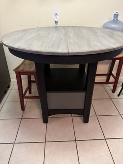 3 piece counter height table and chairs