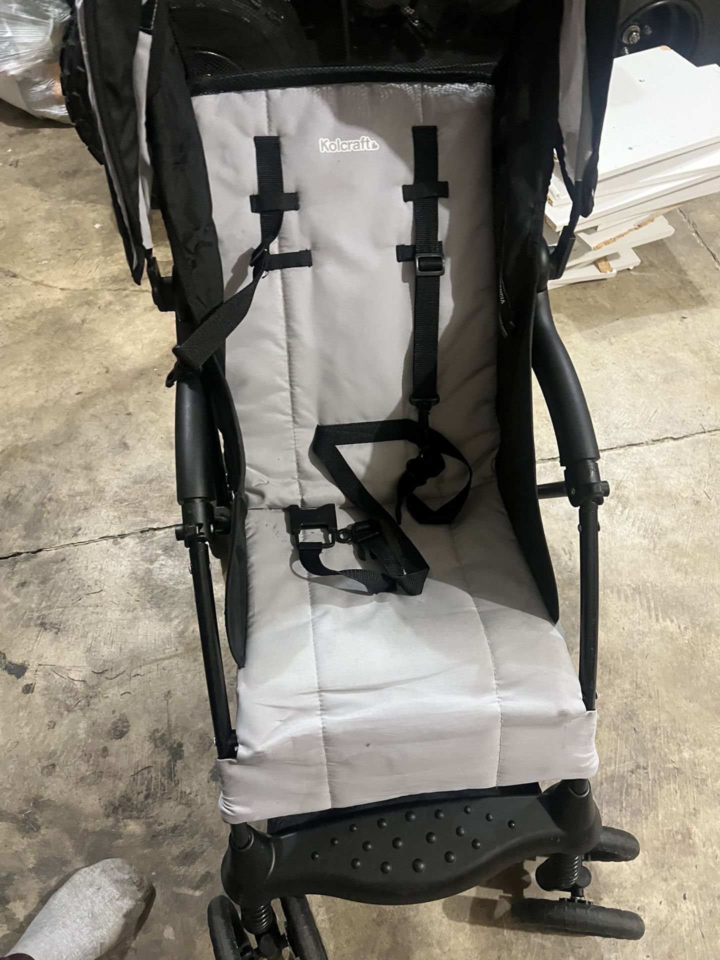 Kolcraft Lightweight Stroller