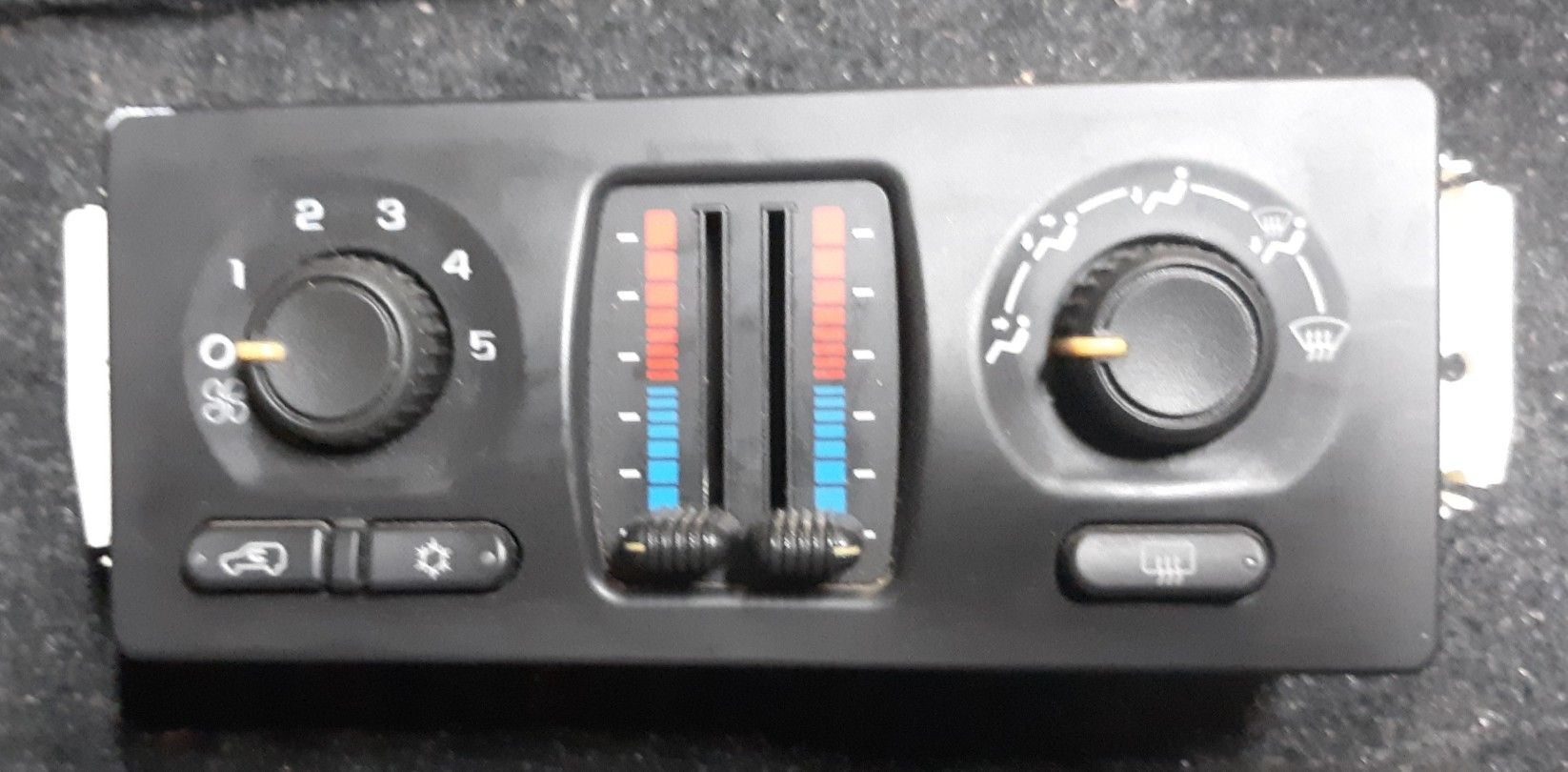 03-07 GM Dual Climate Control