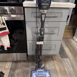 Shark Rocket Deluxe Pro Vacuum 