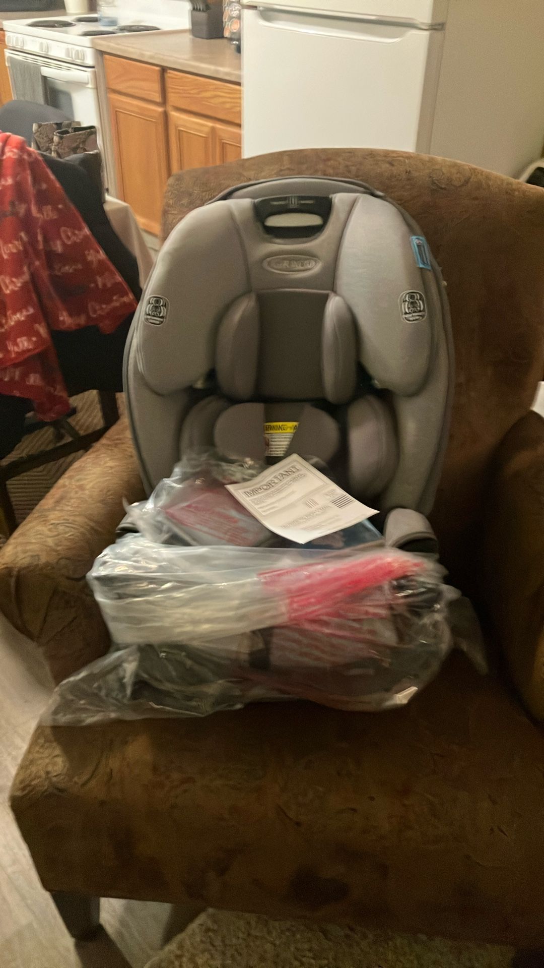 GRACO 3-in-One Slim  Fit Car Seat Brand New Inbox