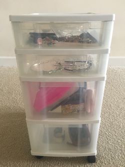 4 drawer storege with wheels