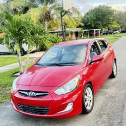 2012 Hyundai Accent