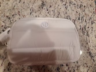 New, Lululemon, White. Everywhere Belt Bag, 2l, Wunder Puff, Fanny Pack, Purse