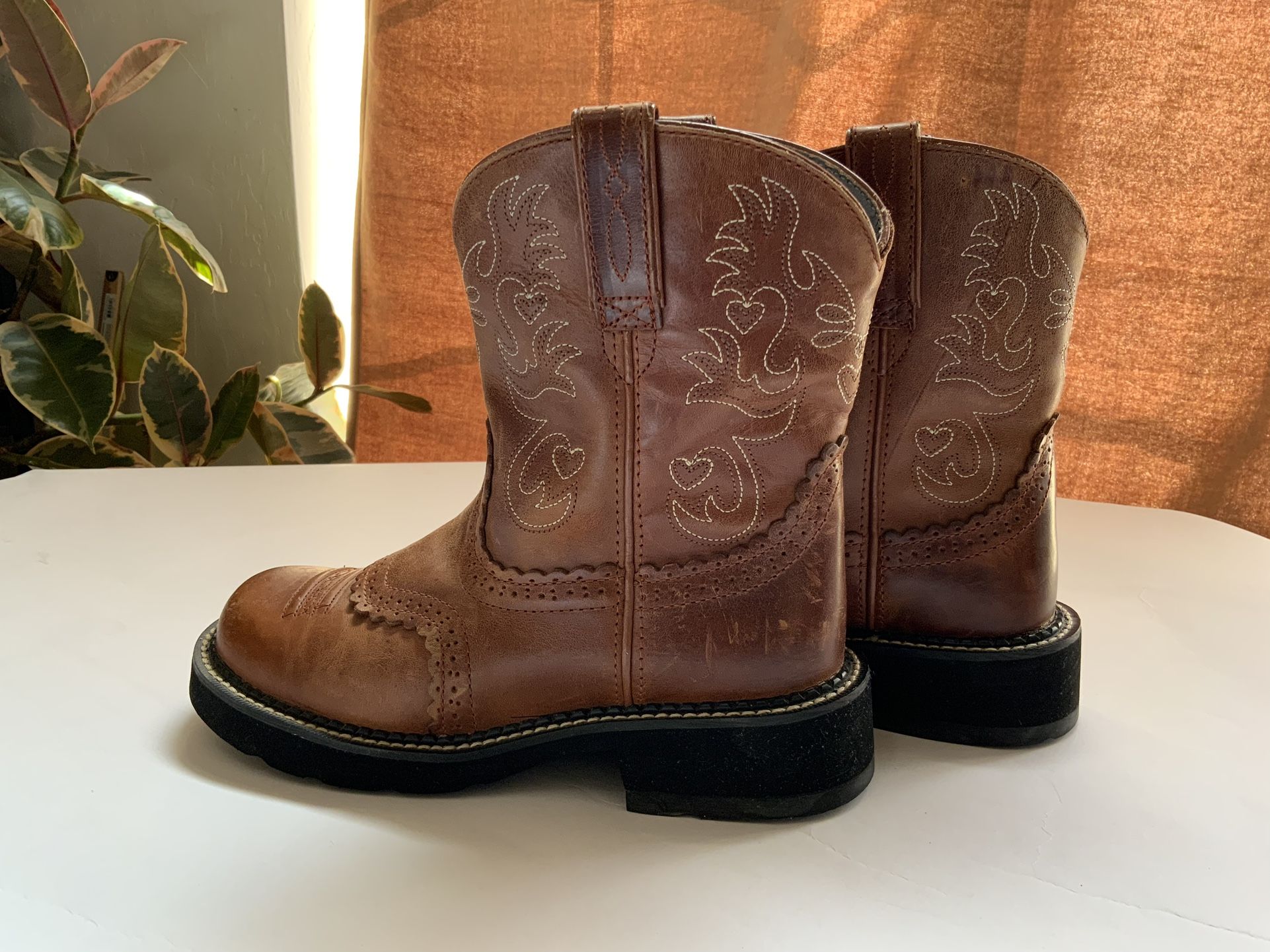 Preloved Ariat Fat baby Boots