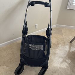 Graco Stroller - LIKE NEW 