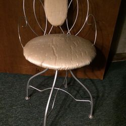Vanity Chair