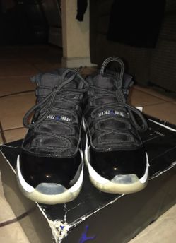Jordan space jams retro 11 size 9.5