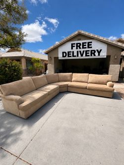 Free Delivery Large Sectional