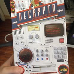 Decrypto: Communicate Safely