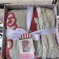 HELLO KITTY BLANKET 