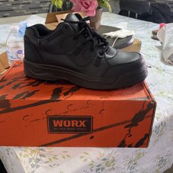 Men’s Work Shoes 