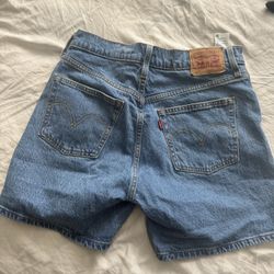 Levi’s Mid Thigh Shorts