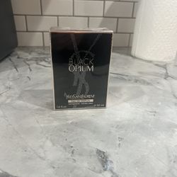 YSL Yves Saint Laurent Black Opium Extreme EDP Spray. 1.6oz/50ML. New Sealed!