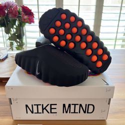 Nike is Mind 001 Slide Black Chrome (New) - Men’s Size 9