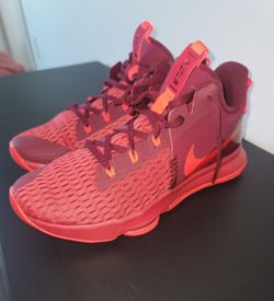 Nike Lebrons Witness 5 (New)