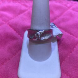 14KT White Gold Ring