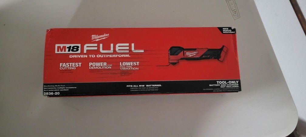 Milwaukee Fuel Oscillating Tool